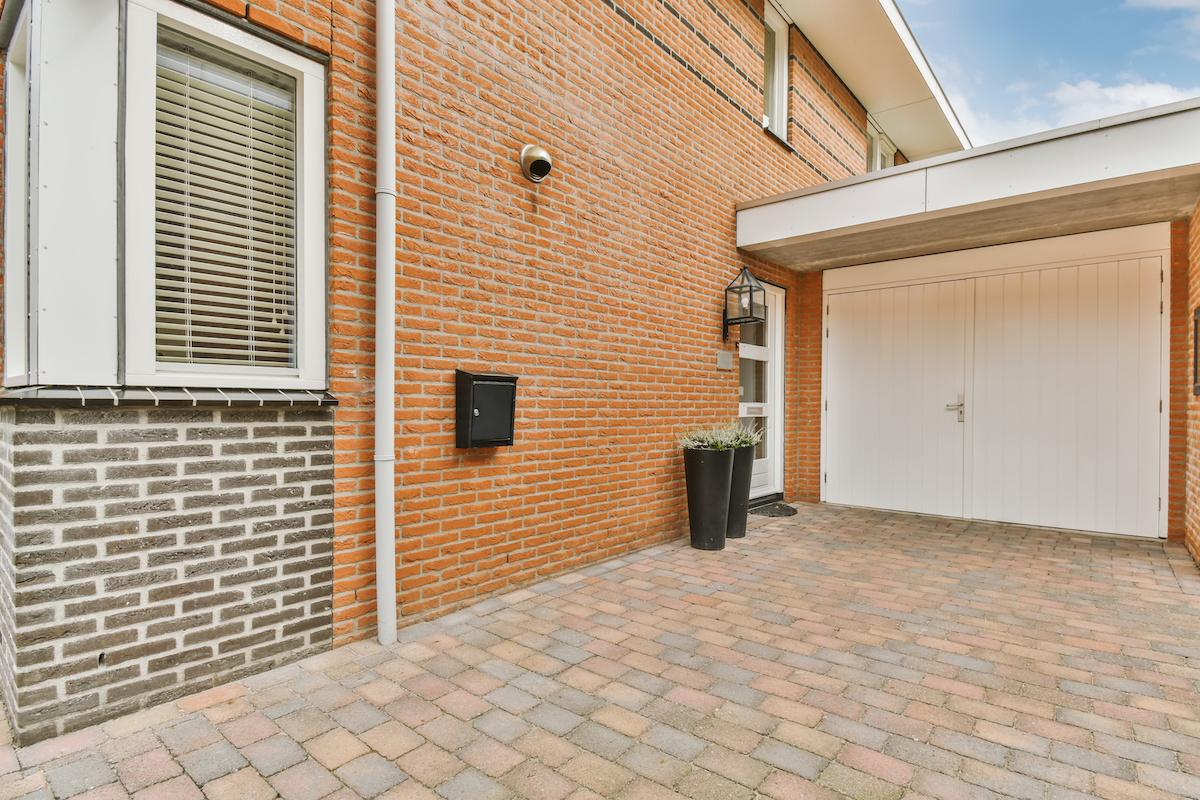 Read more about the article Your Fall Driveway Checklist
